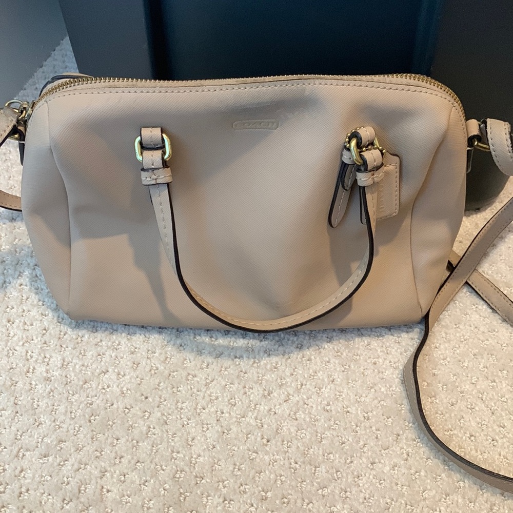 Coach satchel tan